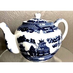 Vintage Blue Willow Tea Pot